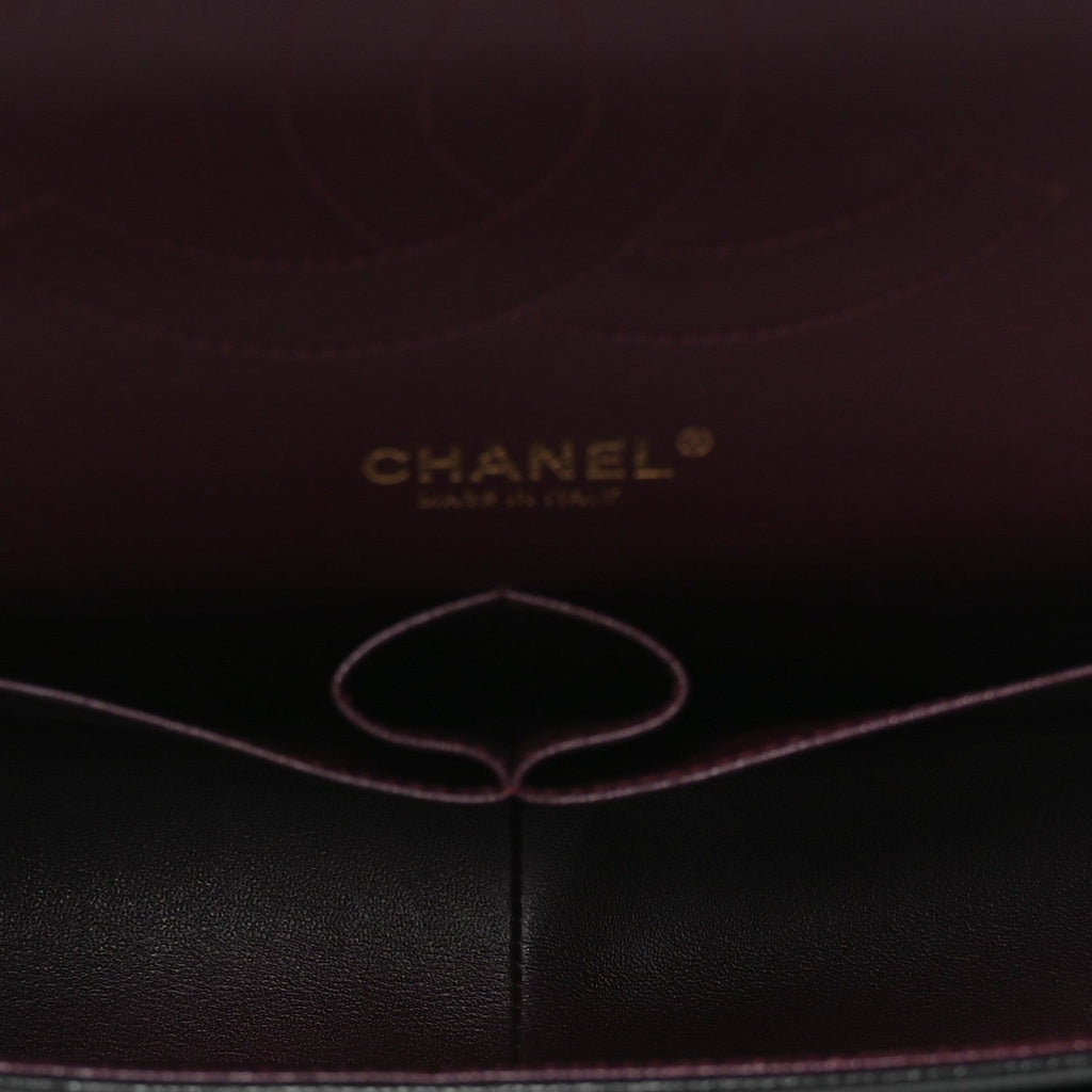 Chanel Caviar Quilted Jumbo Double Flap Black