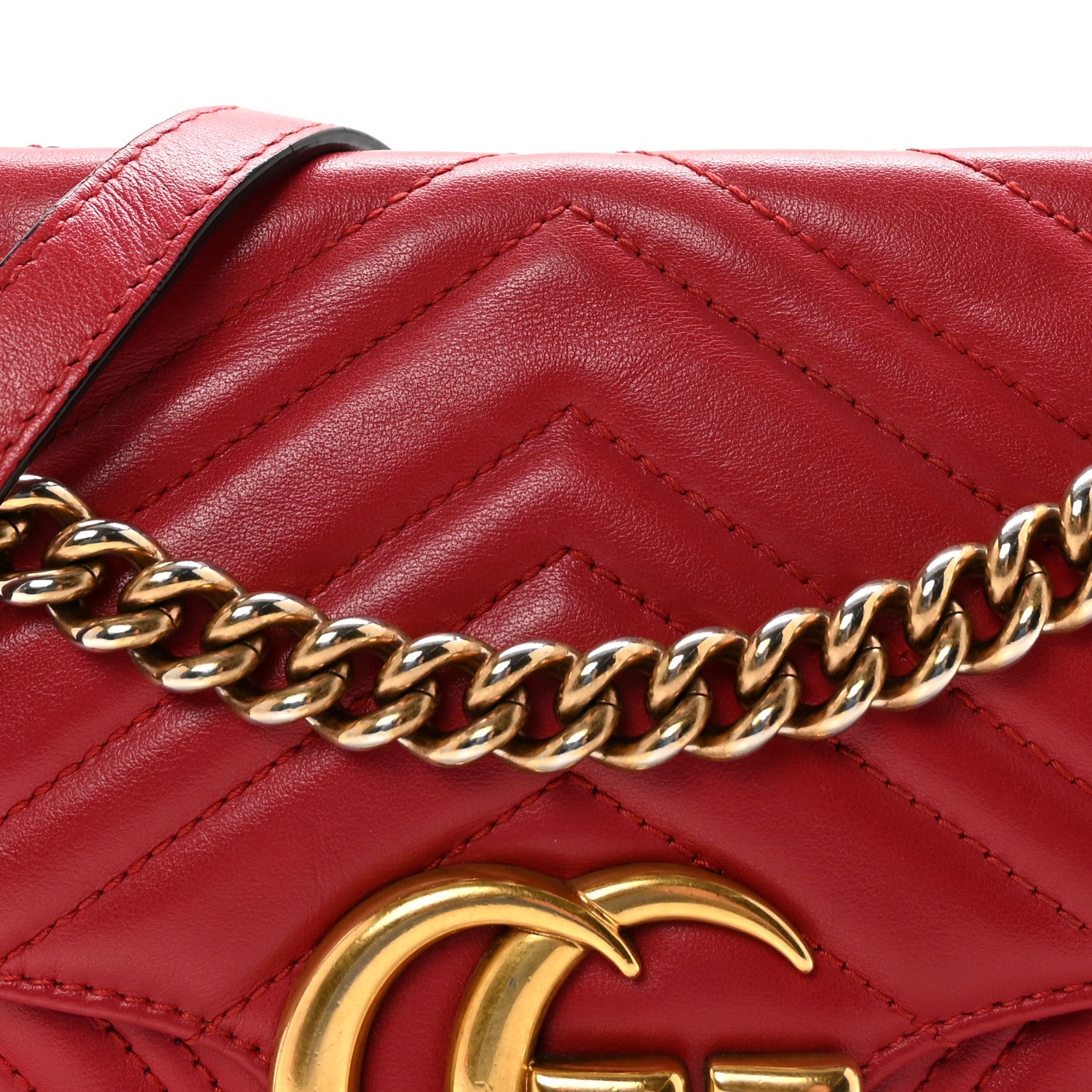 Gucci Calfskin Matelasse Small GG Marmont Shoulder Bag Hibiscus Red