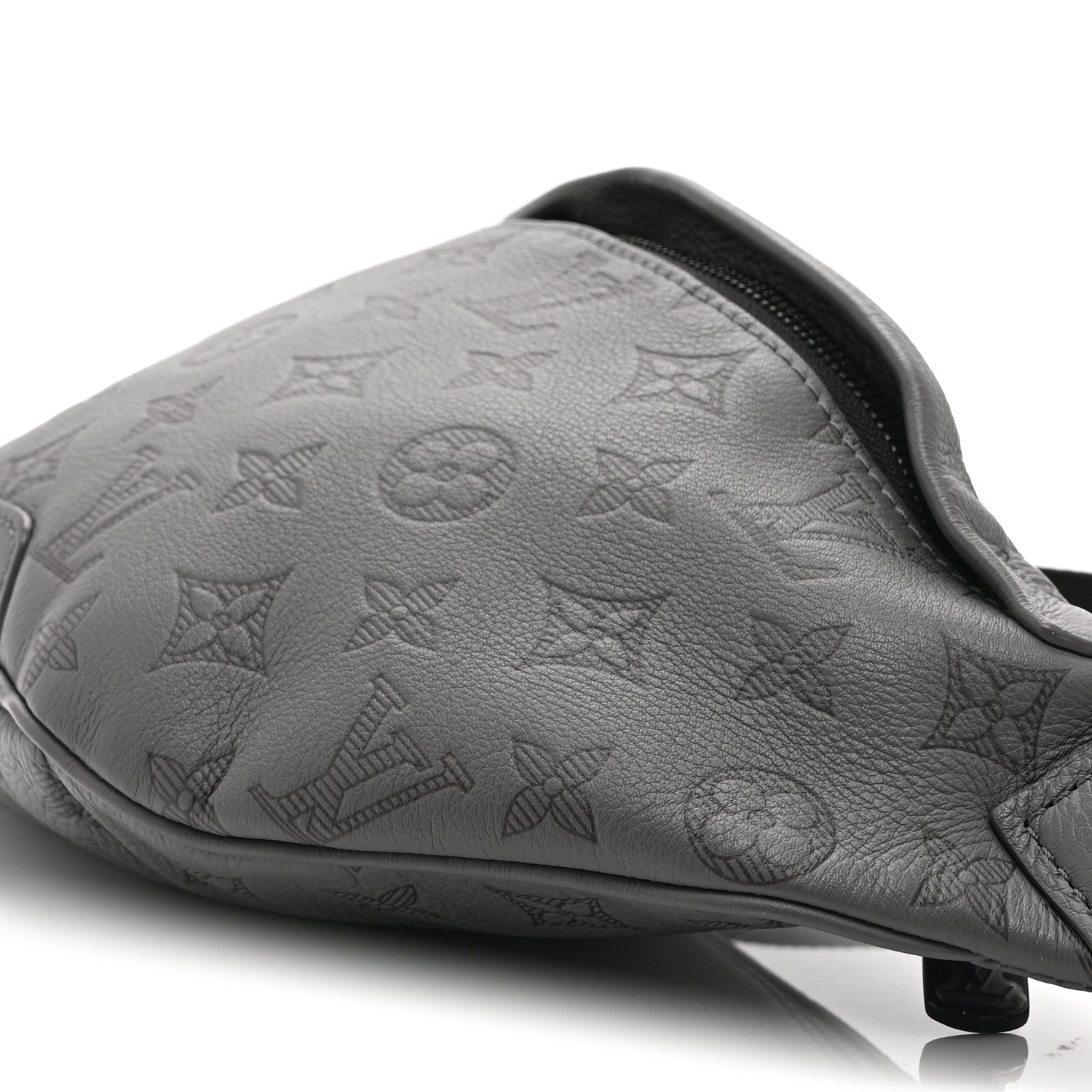 Louis Vuitton Calfskin Monogram Shadow Discovery Bumbag PM Gray