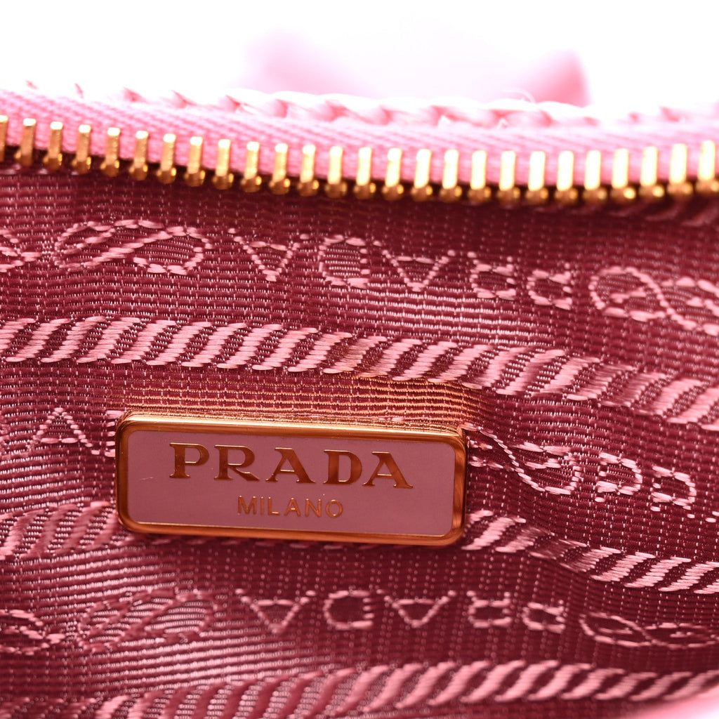Prada Yarn Raffia Effect Crochet Re-Edition 2005 Shoulder Bag Petalo