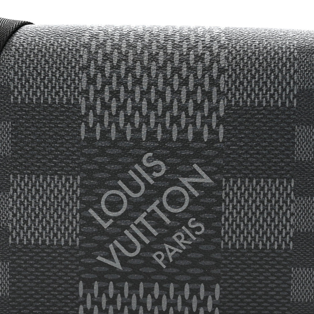 Louis Vuitton Damier Graphite 3D Studio Messenger