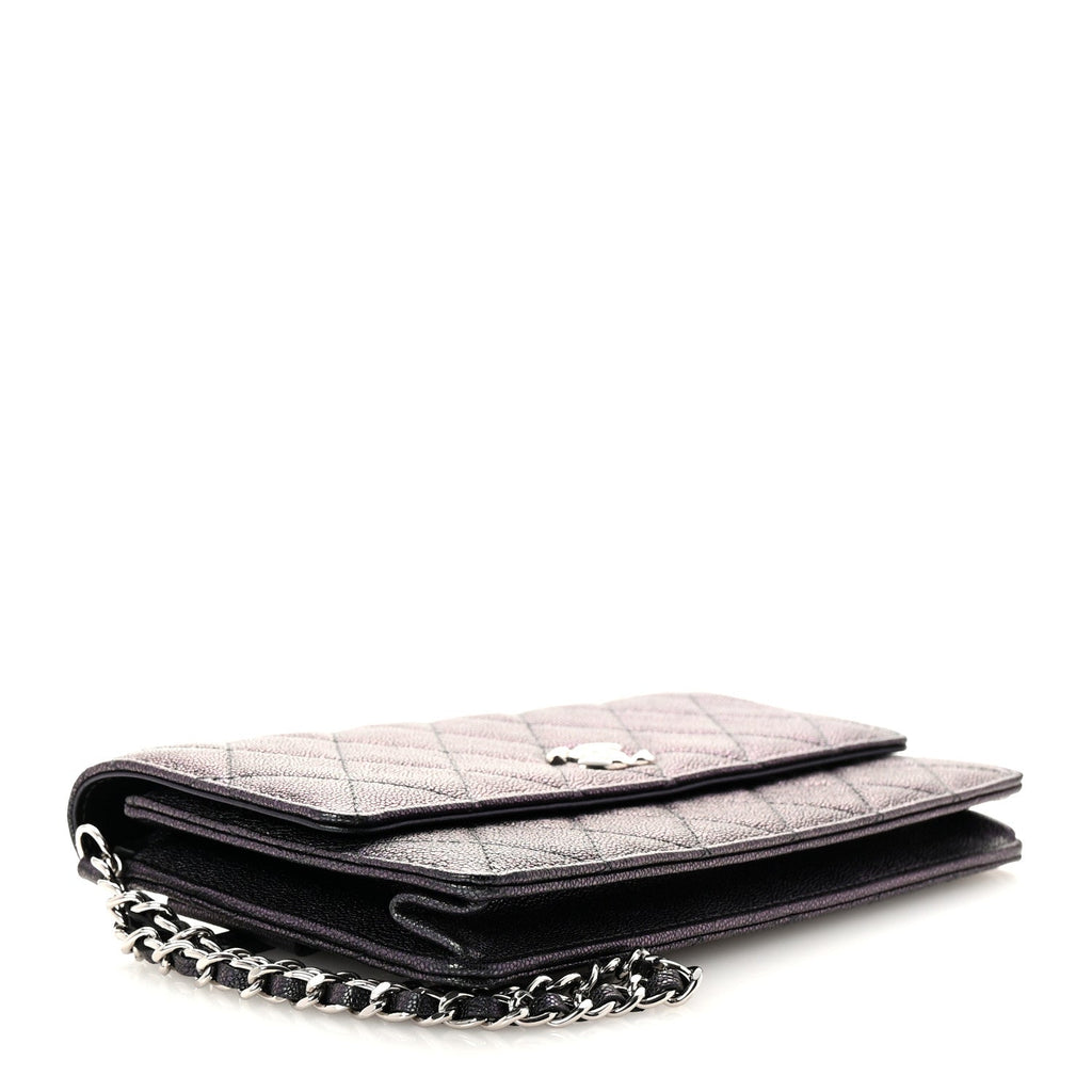 Iridescent Caviar Quilted Classic Pouch Clutch Black