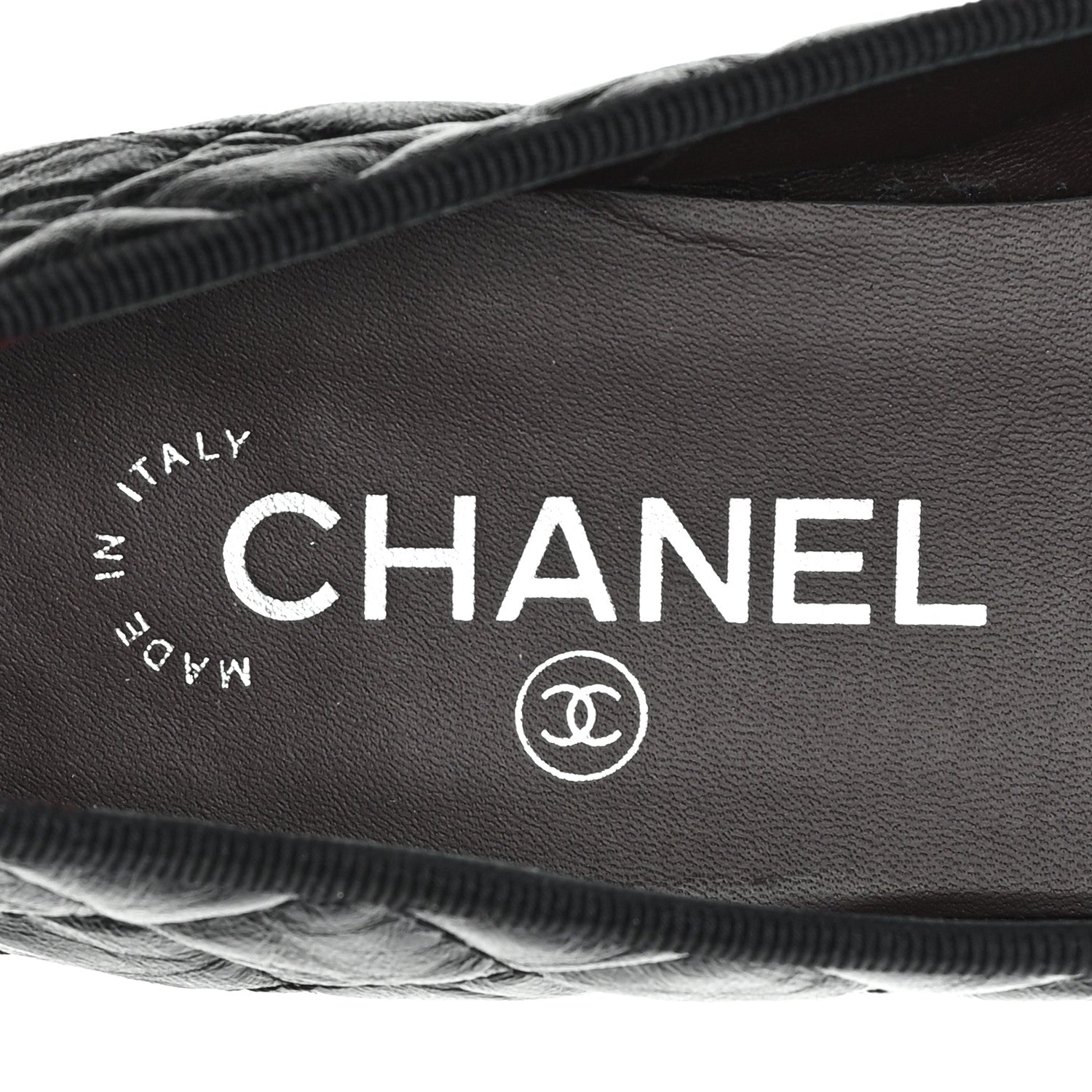 Aged Calfskin Quilted CC Cap Toe Ballerina Flats 37.5 Black