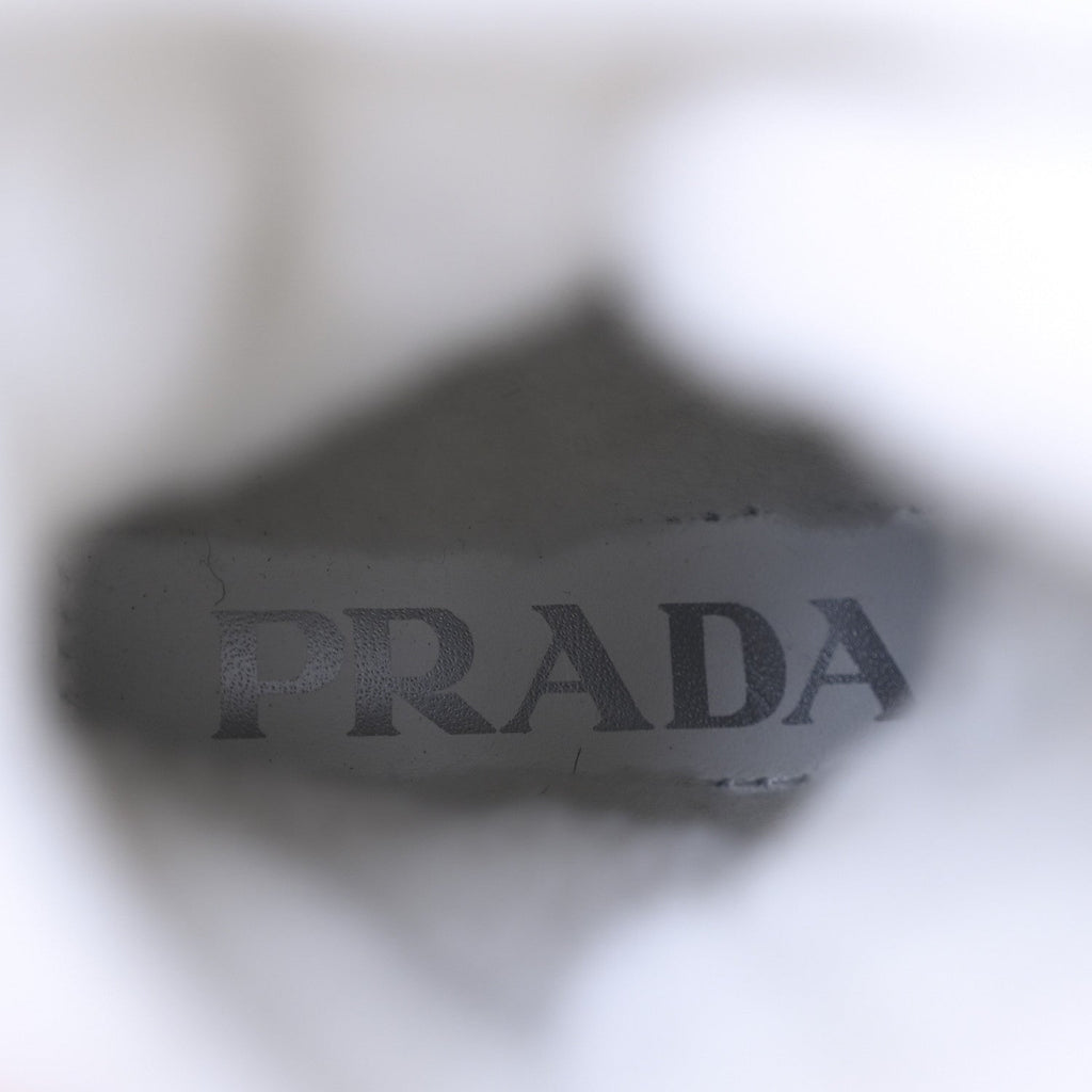 Prada Spazzolato Rois Nylon Shearling Metal Triangle Logo Monolith Pouch Pocket 55mm Boots 35.5 White