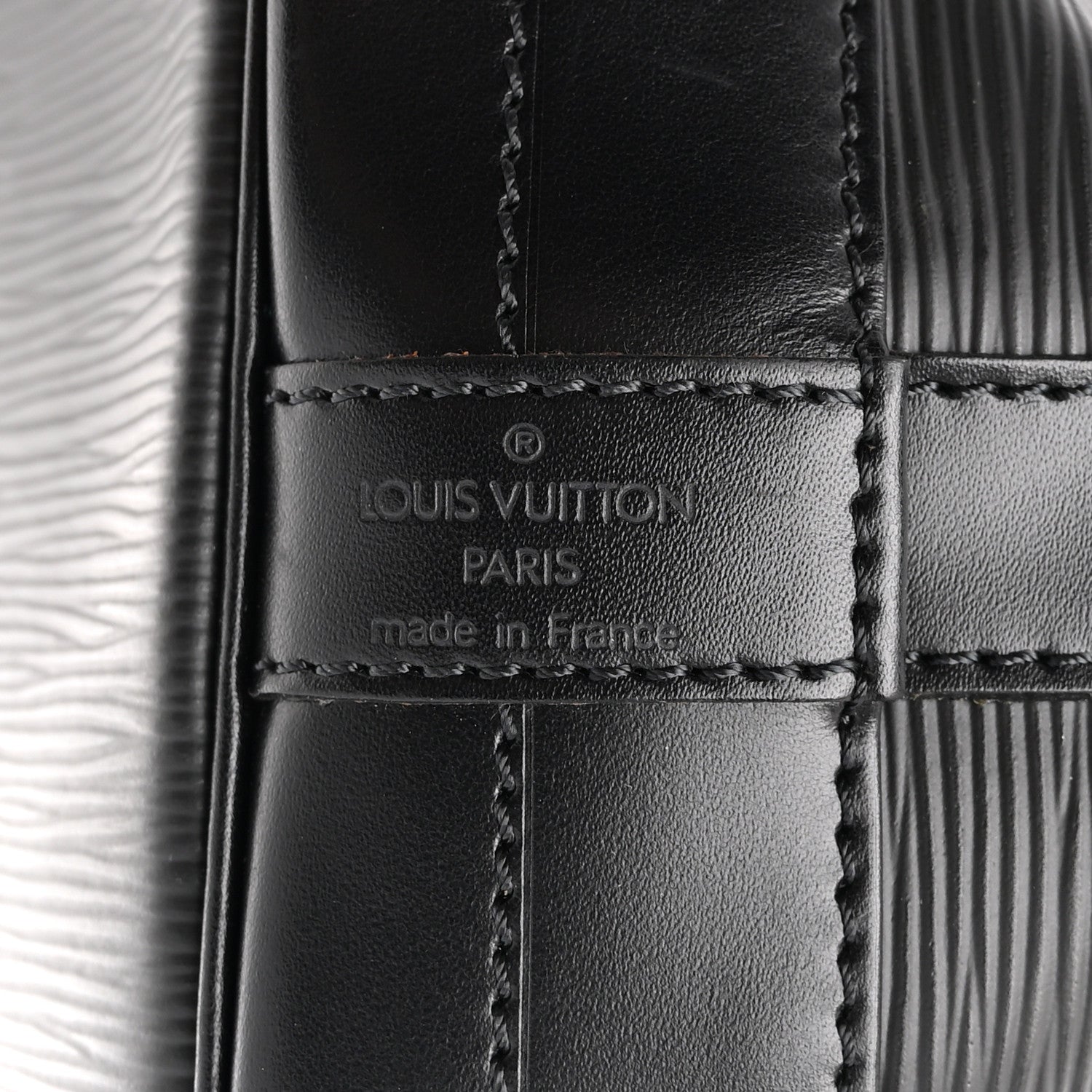 Louis Vuitton Epi Noe Black