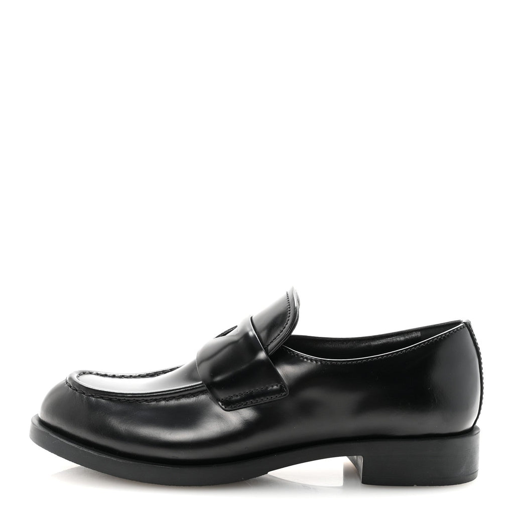 Prada Spazzolato Loafers 38 Black