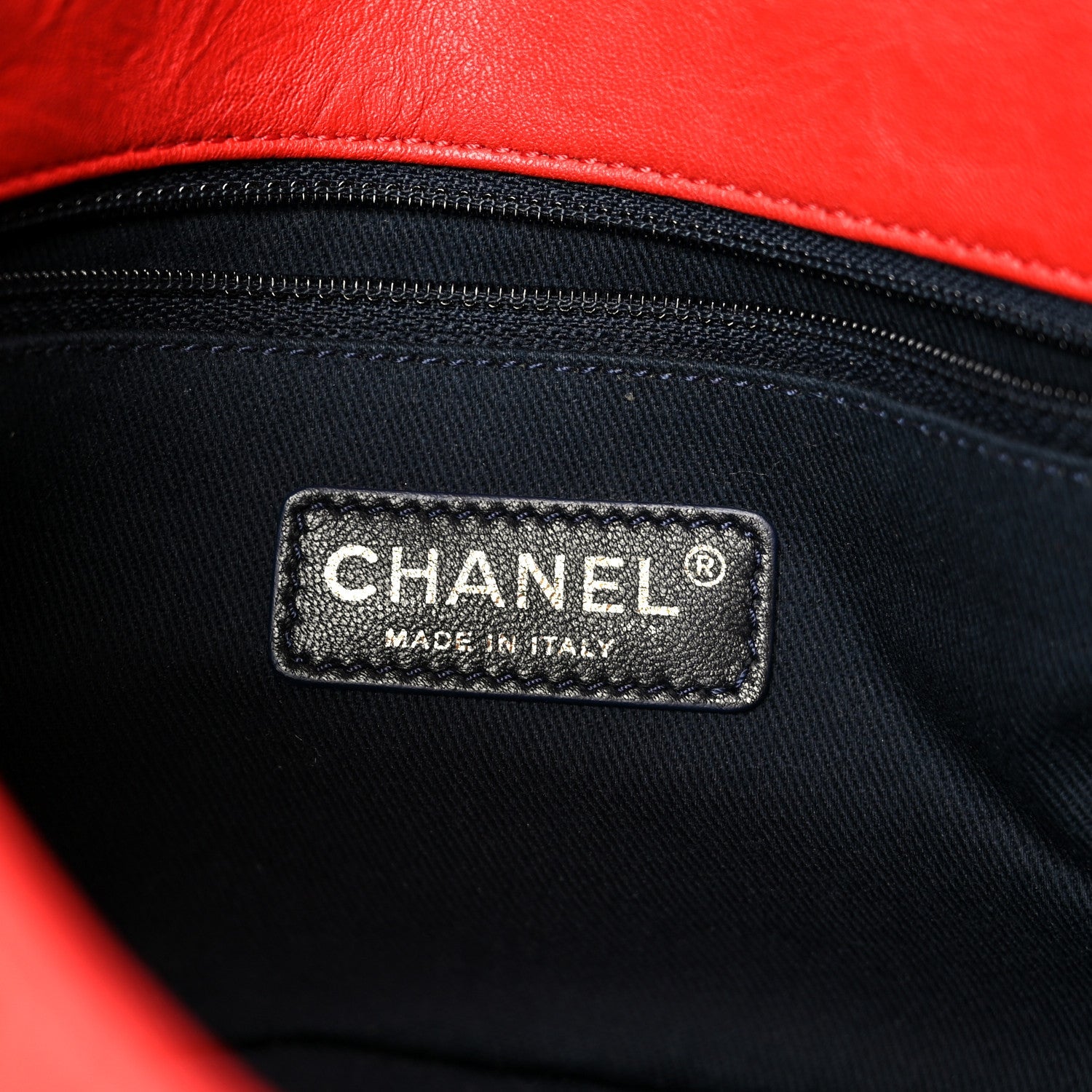 Chanel Wrinkled Lambskin Chevron Quilted Medium Flap Red