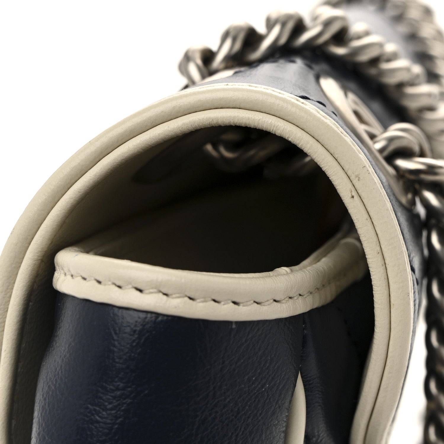 Gucci Vintage Effect Calfskin Matelasse Diagonal Small Torchon GG Marmont Shoulder Bag Blue Agata Mystic White
