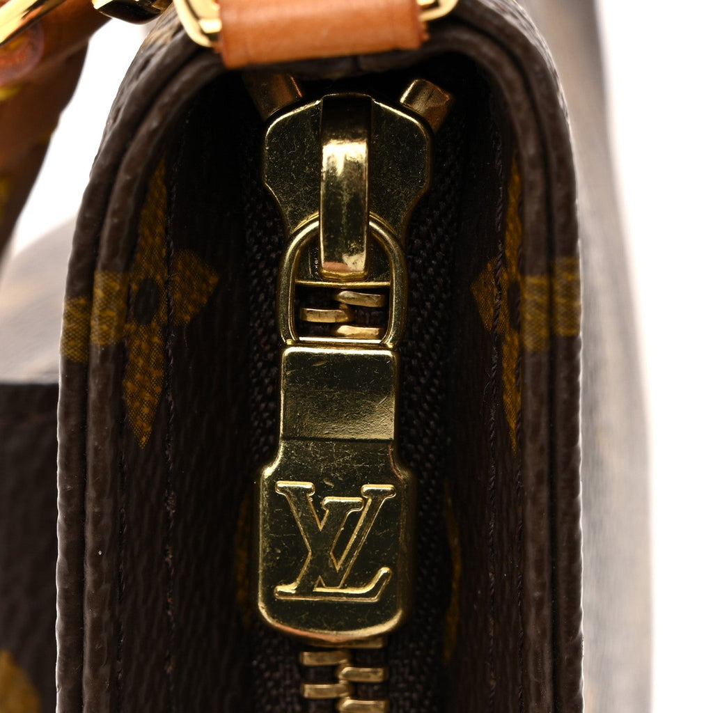 Louis Vuitton Monogram Partition Wristlet