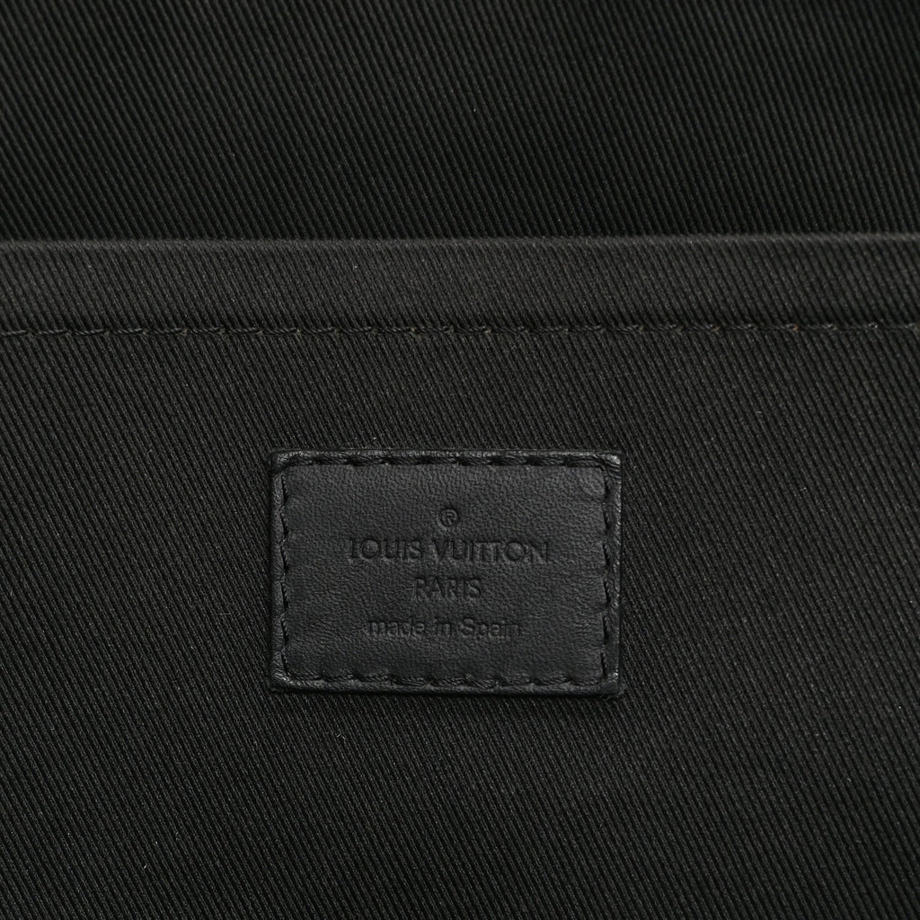 Louis Vuitton Calfskin Monogram Shadow Discovery Pochette Black