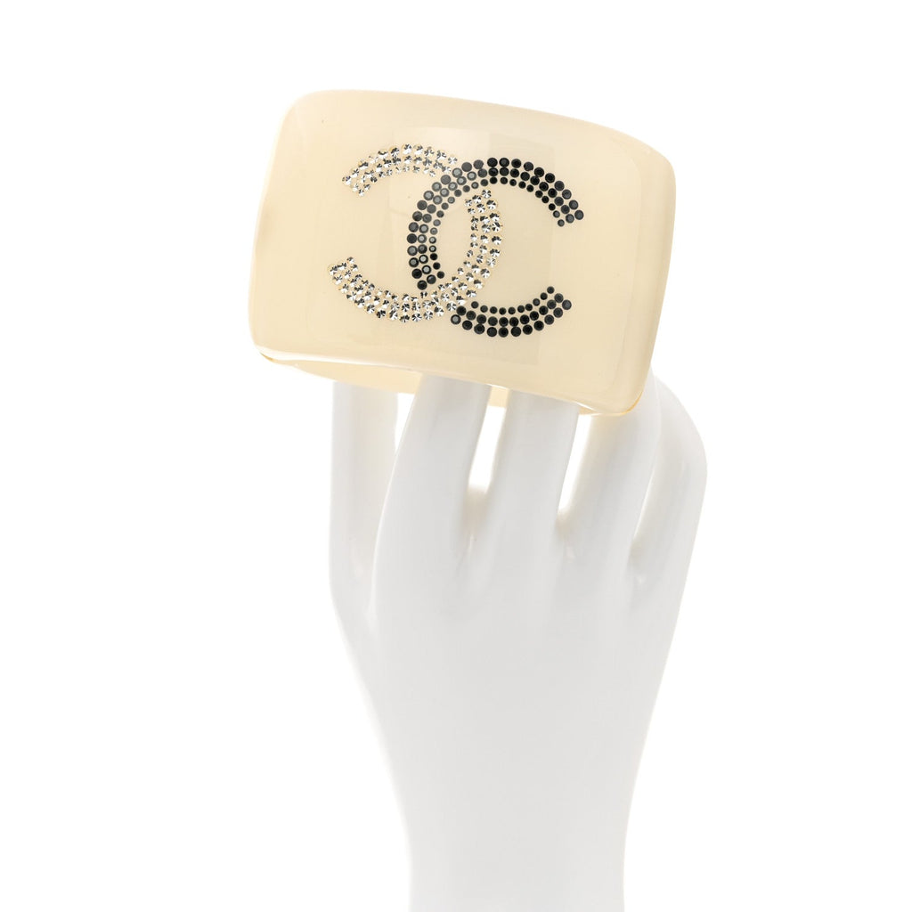 Resin Crystal CC Cuff White