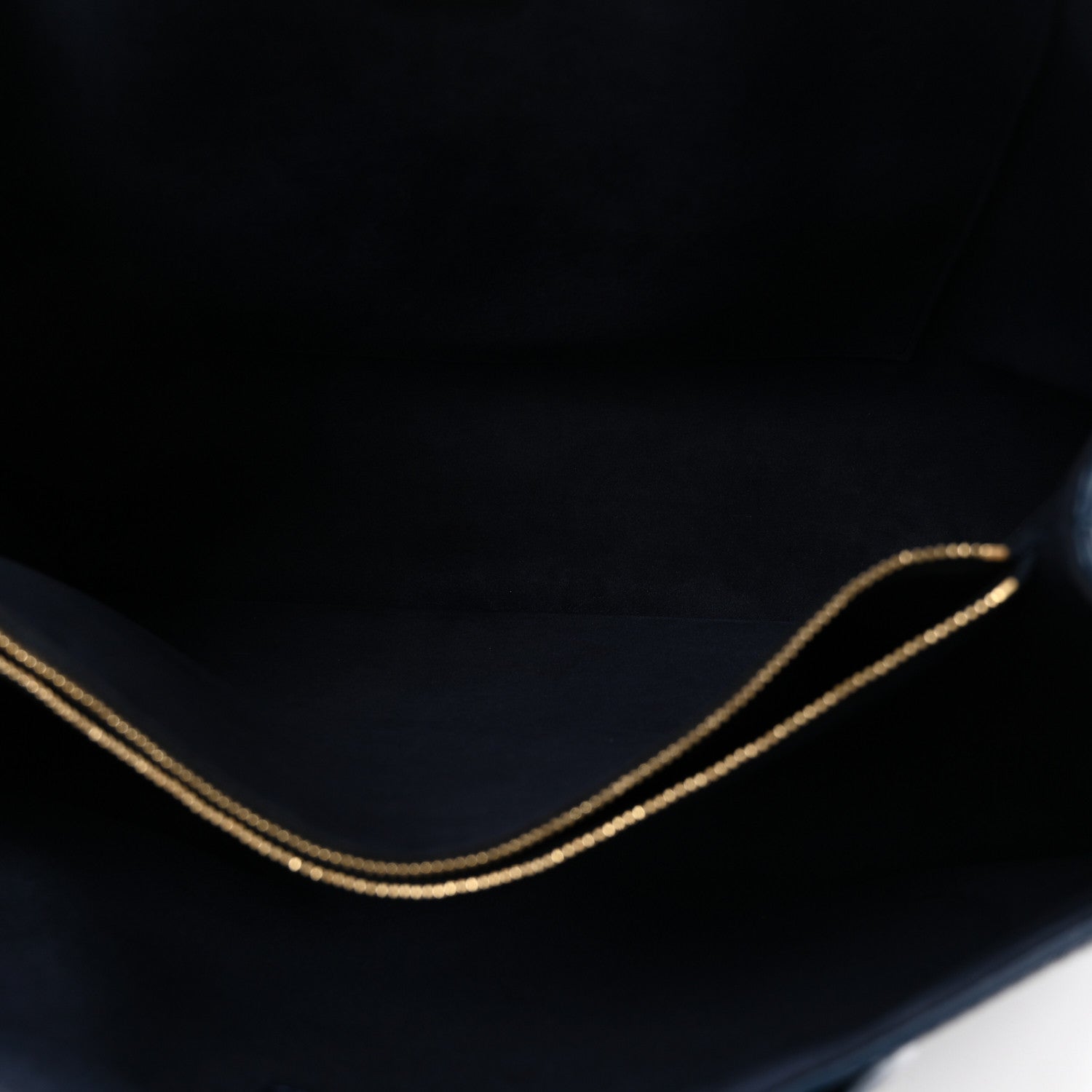 Louis Vuitton Grained Calfskin Lockme Shopper Navy