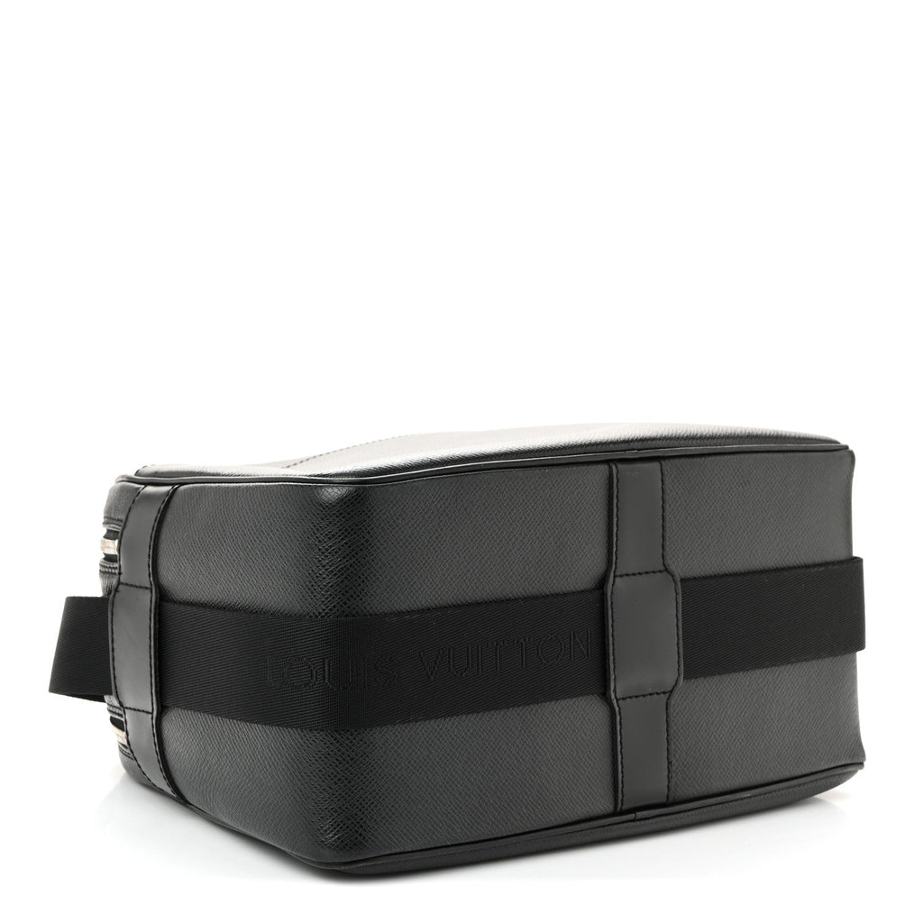 Louis Vuitton Taiga Reporter Messenger Ardoise