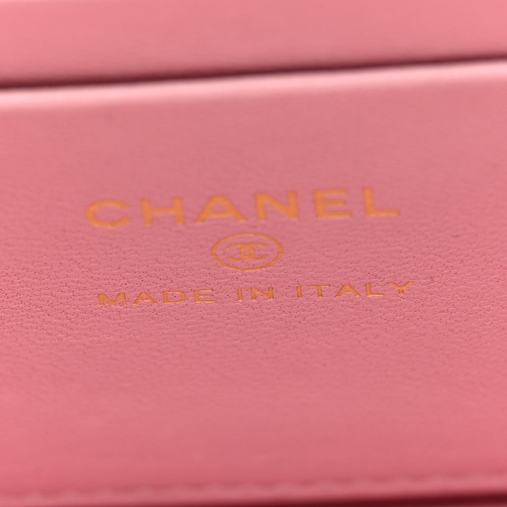 Chanel Lambskin Quilted Pearl Pyramid Clutch With Chain Pink