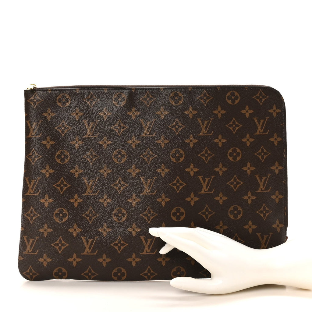 Louis Vuitton Monogram Etui Voyage GM Pouch