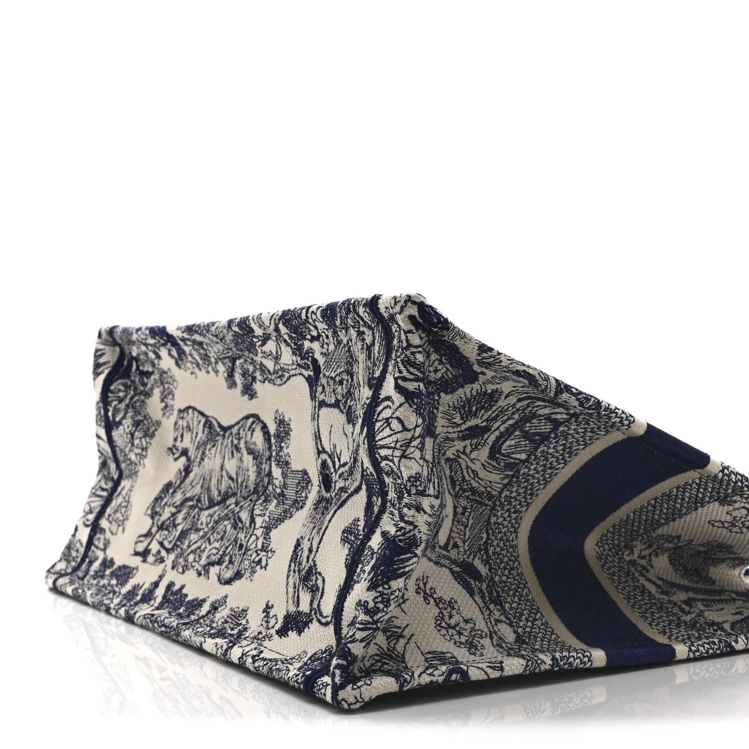 Christian Dior Canvas Embroidered Medium Dioriviera Toile De Jouy Book Tote Blue