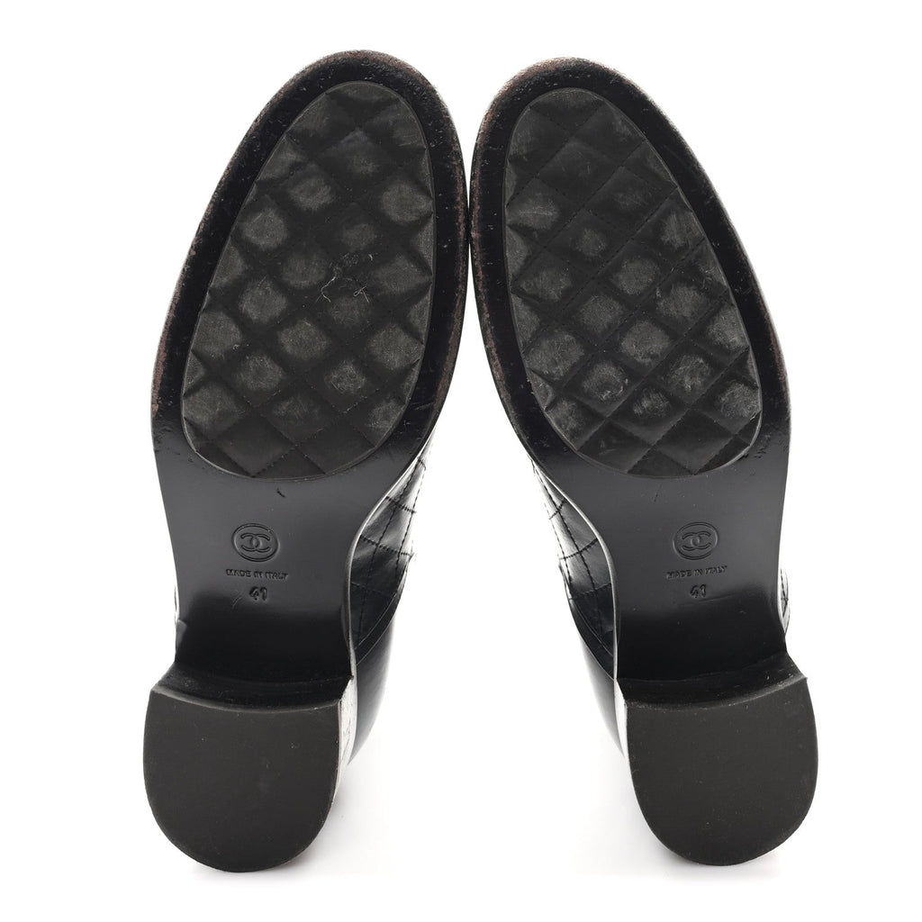 Calfskin Quilted Cap Toe Boots 41 Black Brown