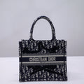 Dior Bags - 335