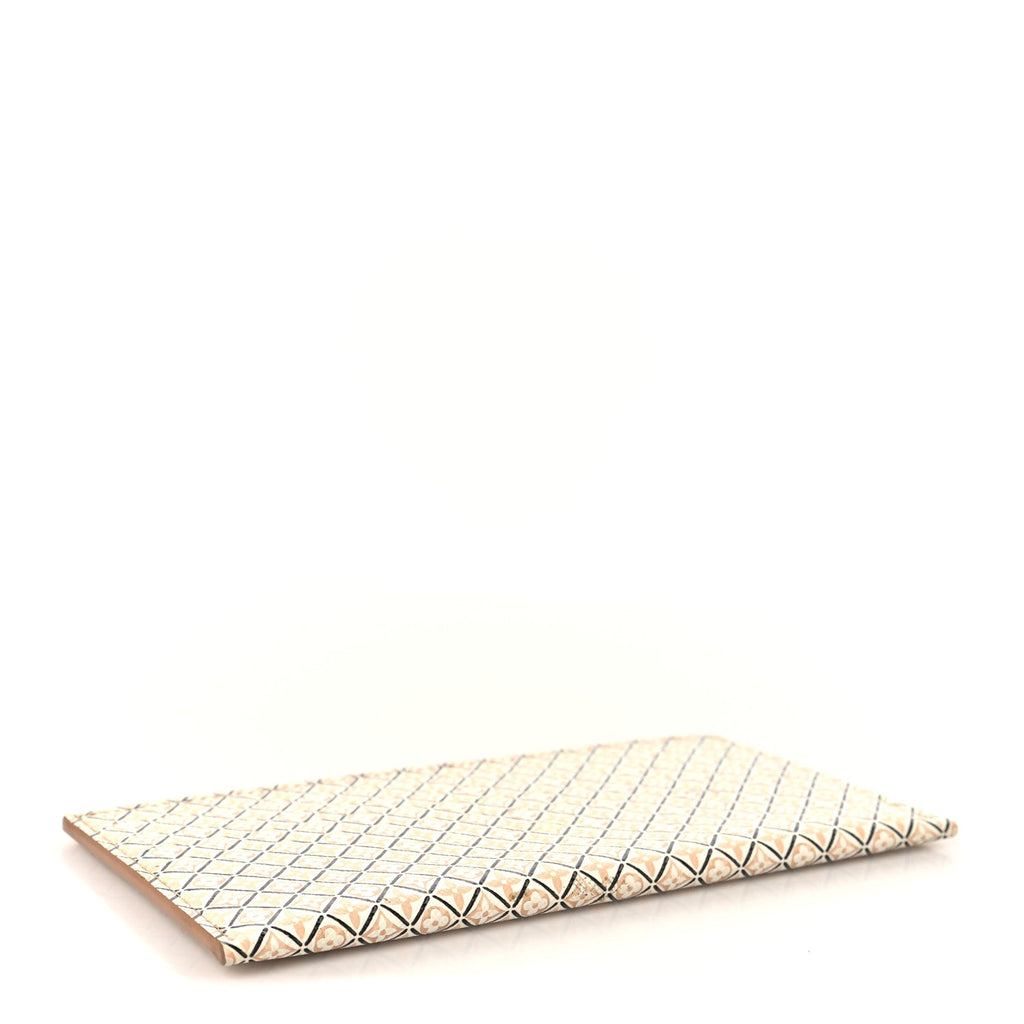 Louis Vuitton Monogram Giant By The Pool 2.0 Felicie Card Holder Insert Beige