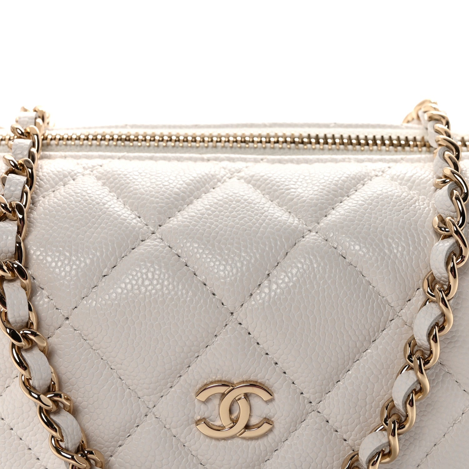 Chanel Caviar Quilted Hobo Clutch With Chain White