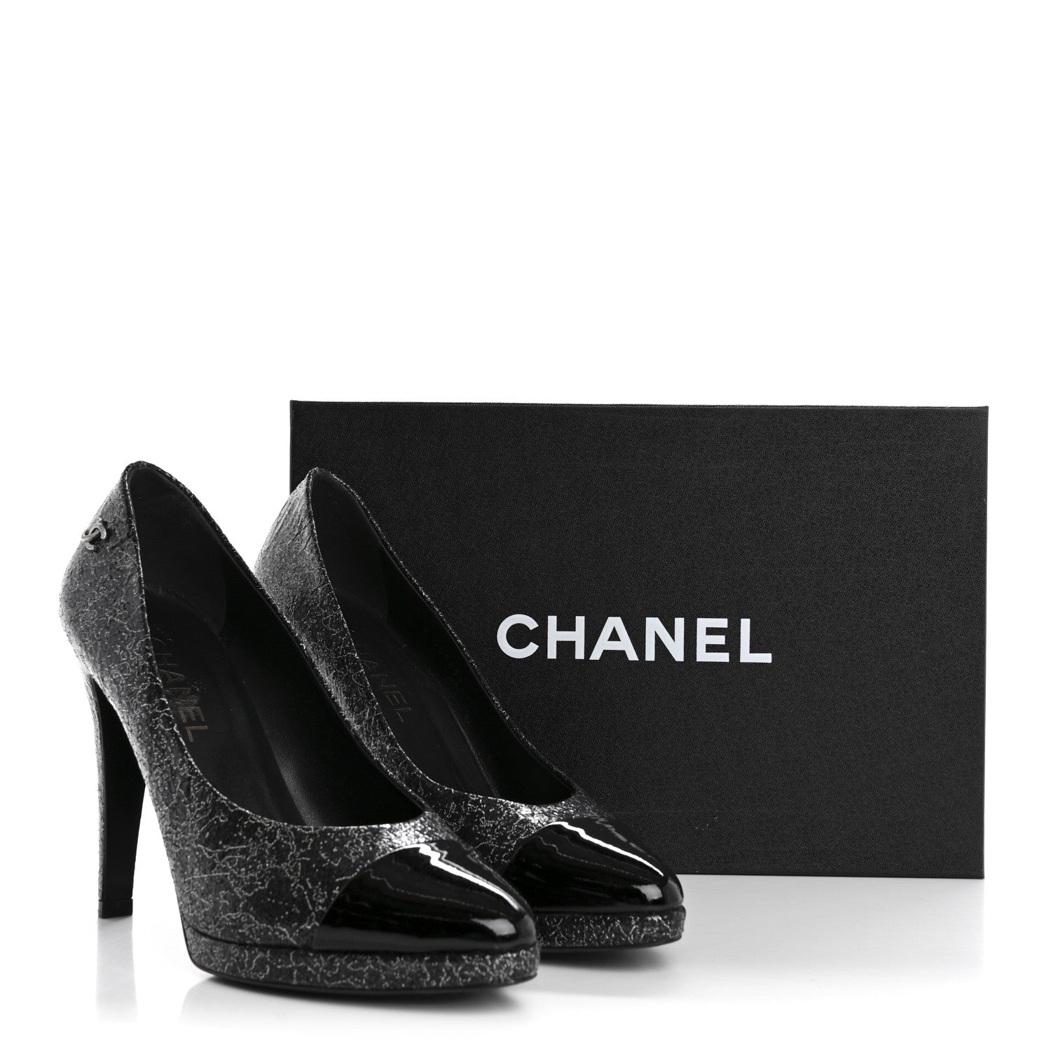 Metallic Crackled Calfskin Patent Cap Toe Pumps 41 Silver Black