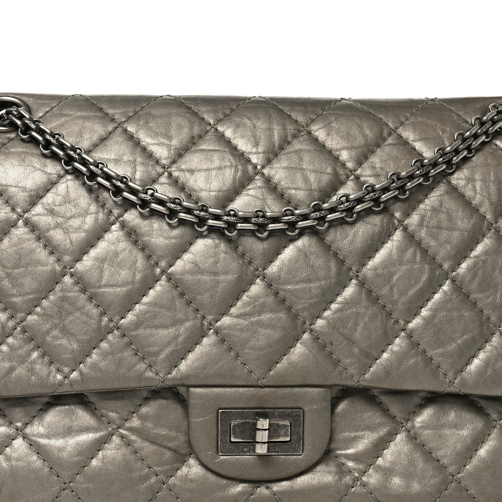 Chanel Metallic Aged Calfskin Quilted 2.55 Reissue 226 Flap Dark Gold