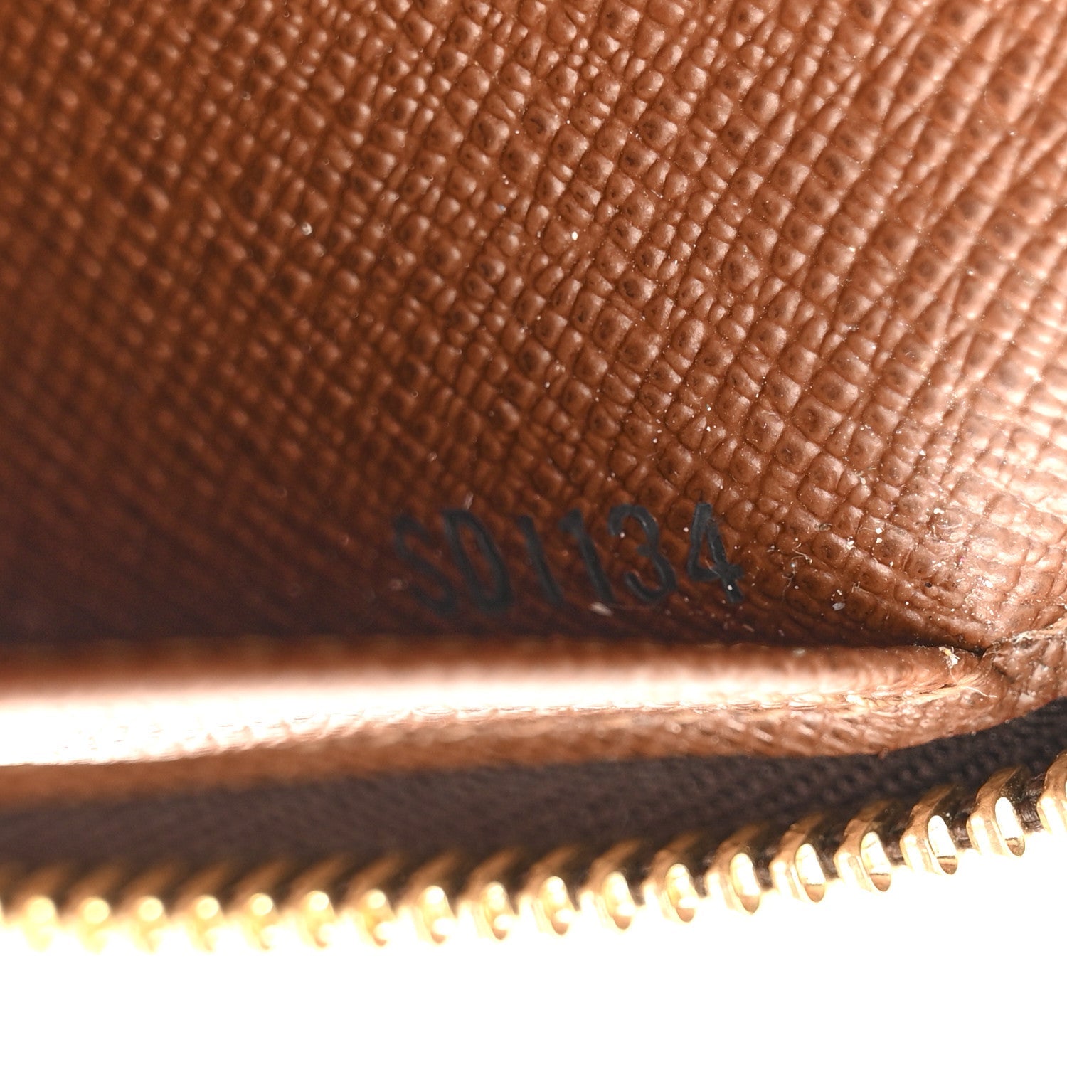 Louis Vuitton Monogram Zippy Organizer Wallet