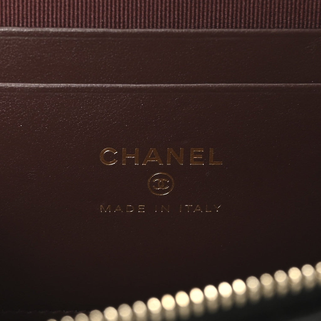 Chanel Caviar Quilted Top Handle Slim Vanity With Chain Black