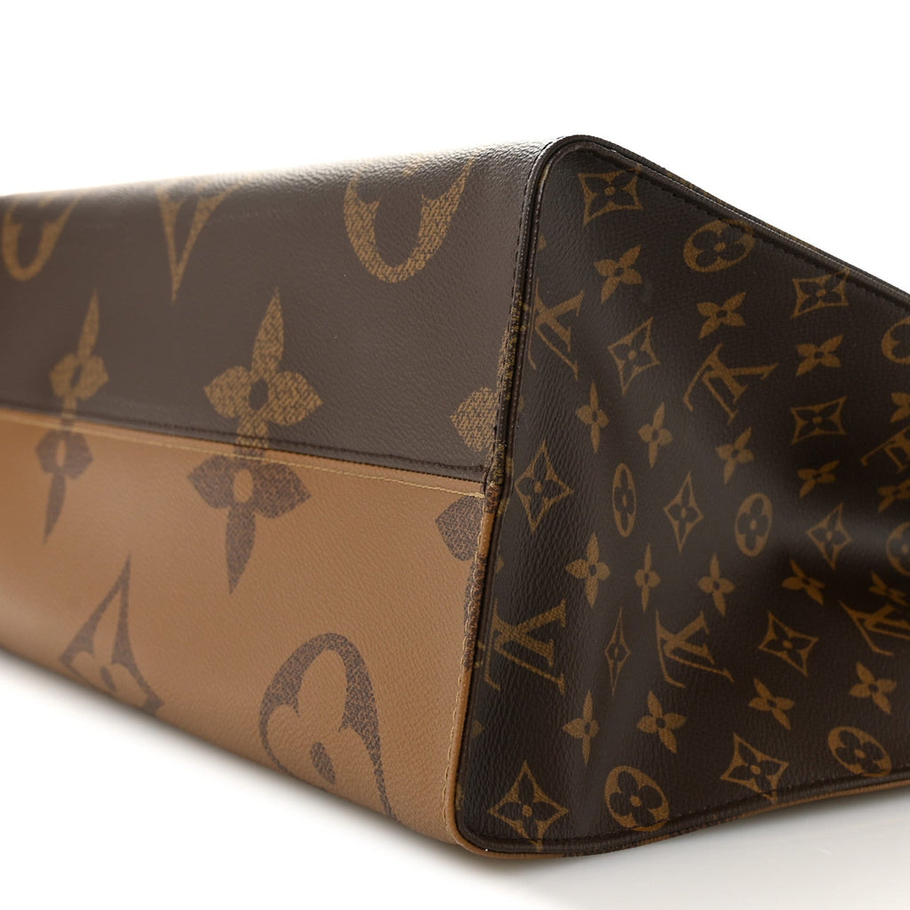 Louis Vuitton Reverse Monogram Giant Onthego GM