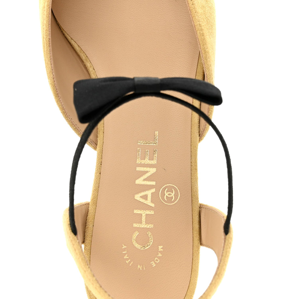 Chanel Suede Grosgrain Bow Cap Toe CC Slingback Flats 38 Beige Black