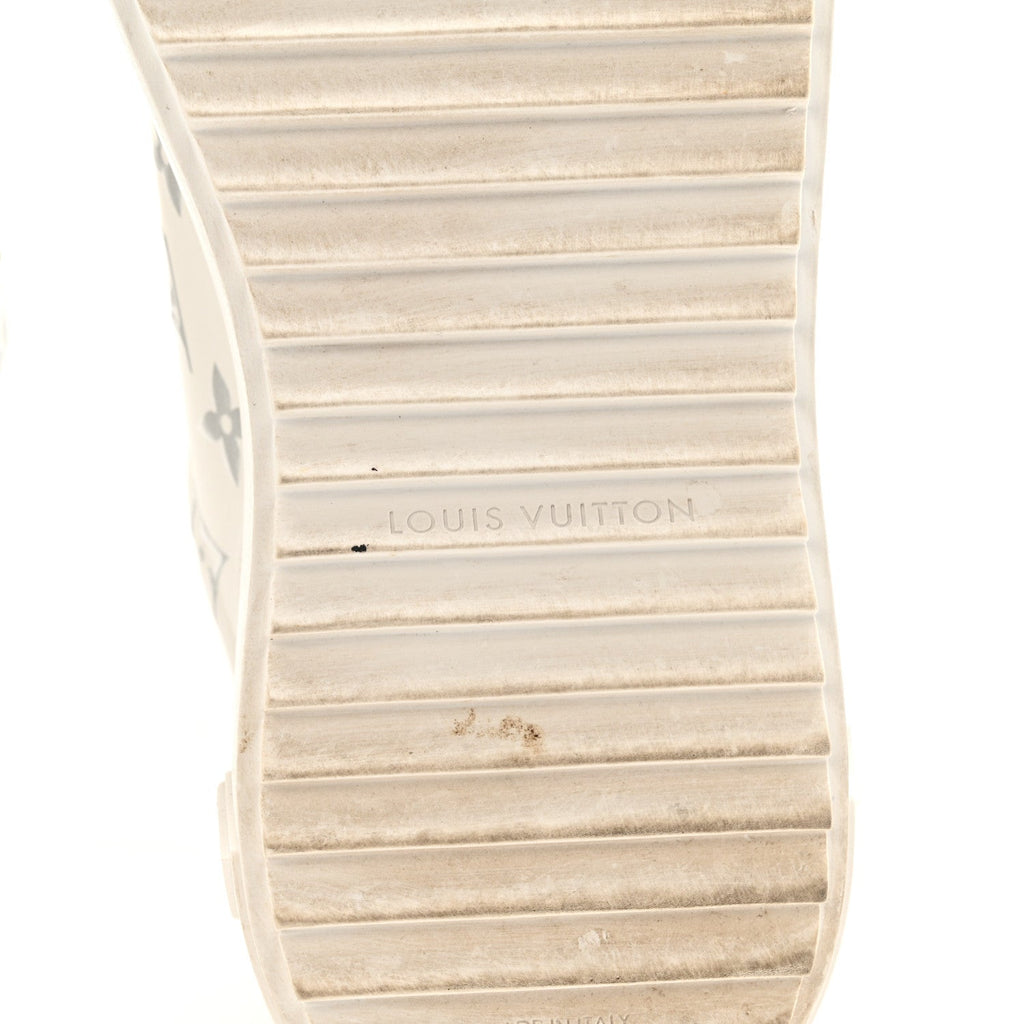 Louis Vuitton Calfskin Monogram Debossed Time Out Sneakers 38 White Silver