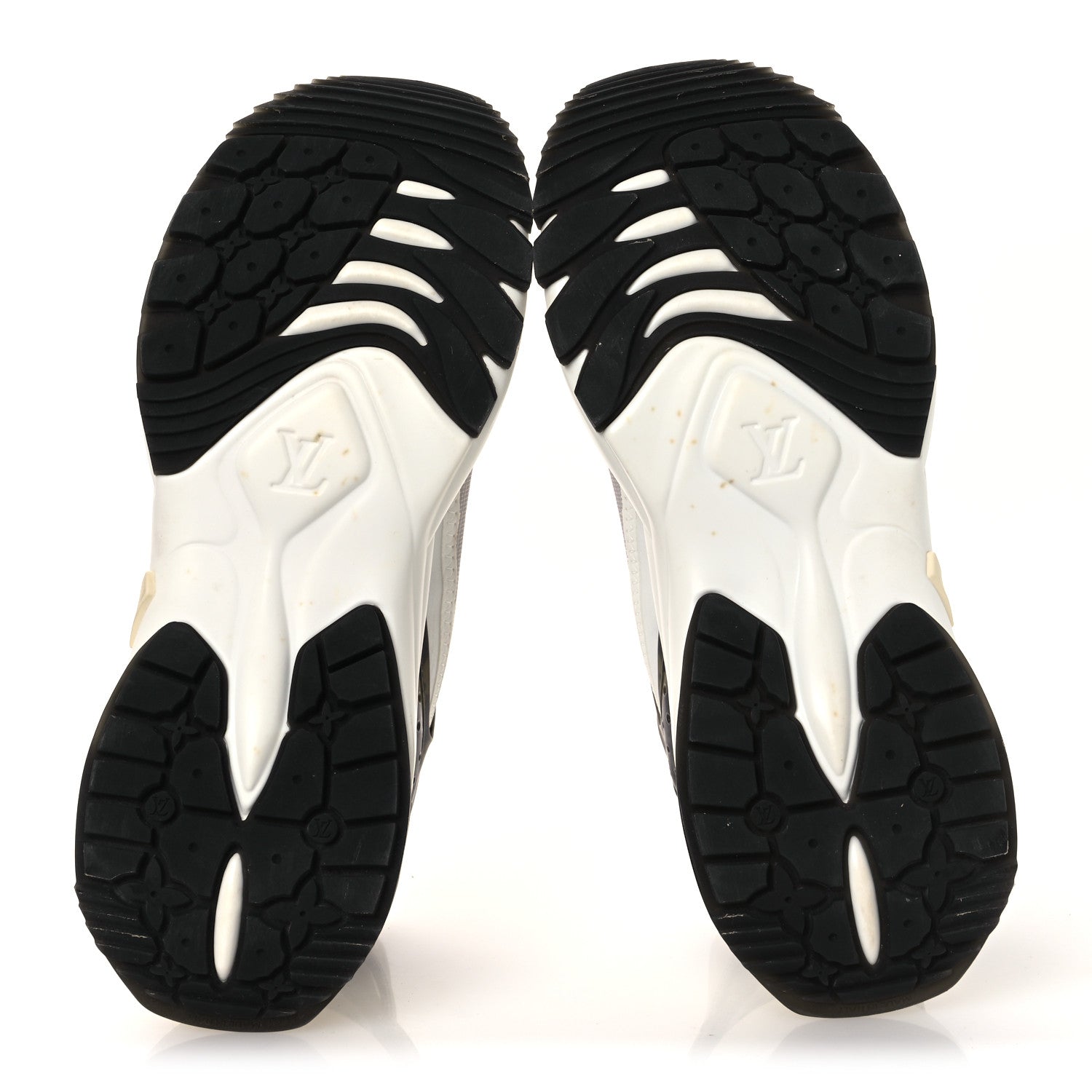Louis Vuitton Monogram Calfskin Run 55 Sneakers 38 White