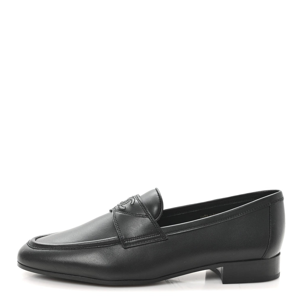 Calfskin Womens Stitched CC Loafers 38 Black