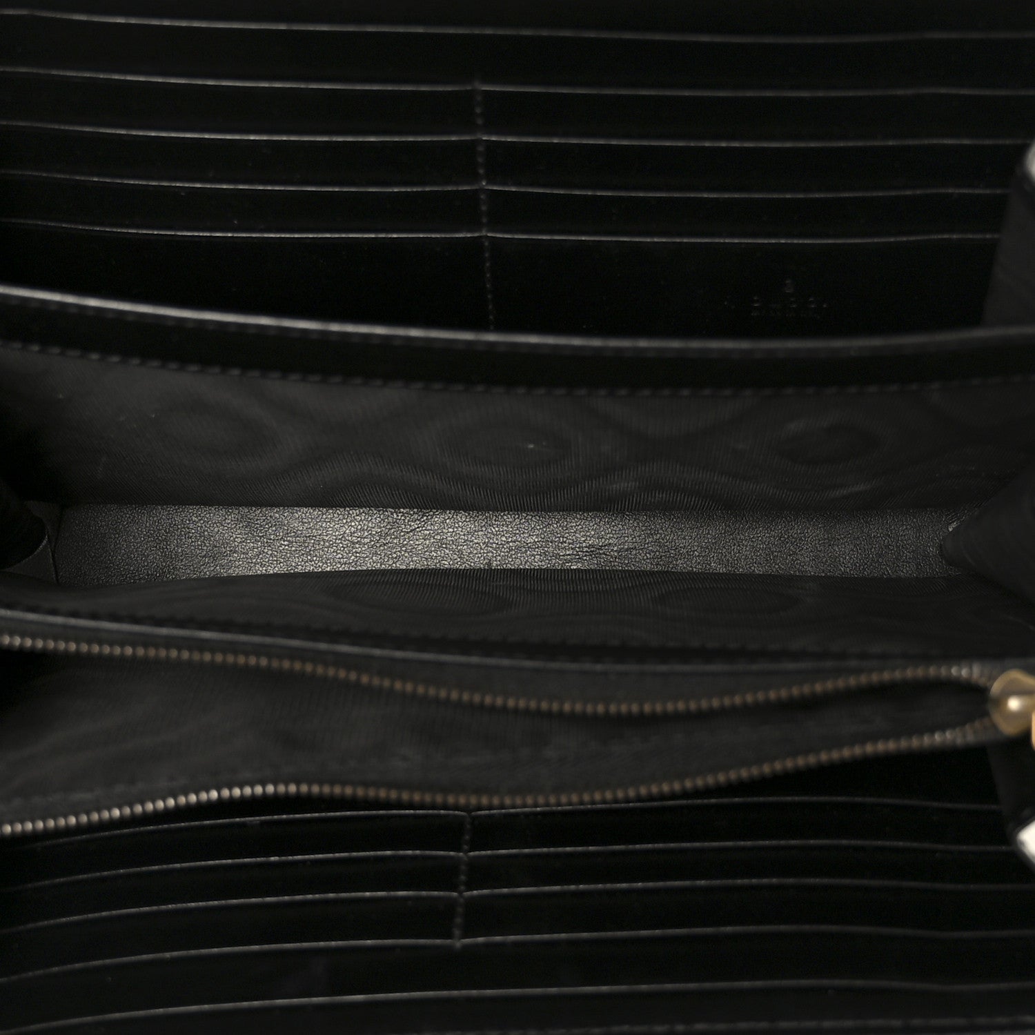 Gucci Calfskin Matelasse GG Marmont Chain Wallet Black
