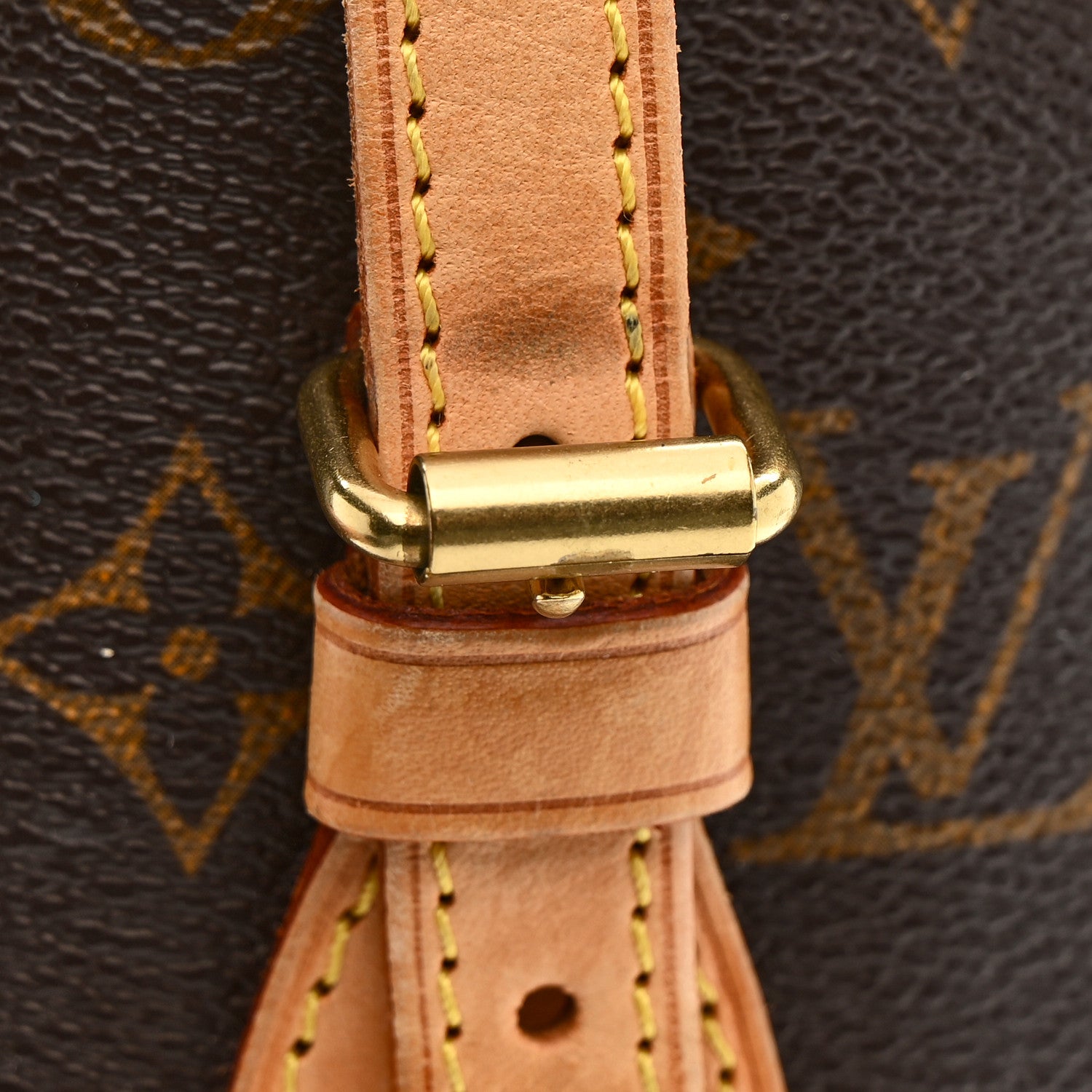 Louis Vuitton Monogram Petit Bucket 23