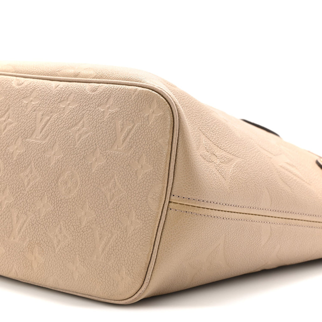 Louis Vuitton Empreinte Monogram Giant Neverfull MM Tourterelle