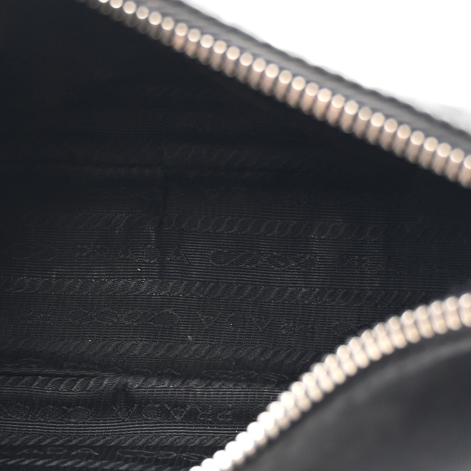 Prada Nylon Re-Edition 2005 Shoulder Bag Black