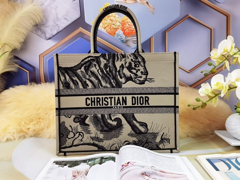 Dior Bags - 4352