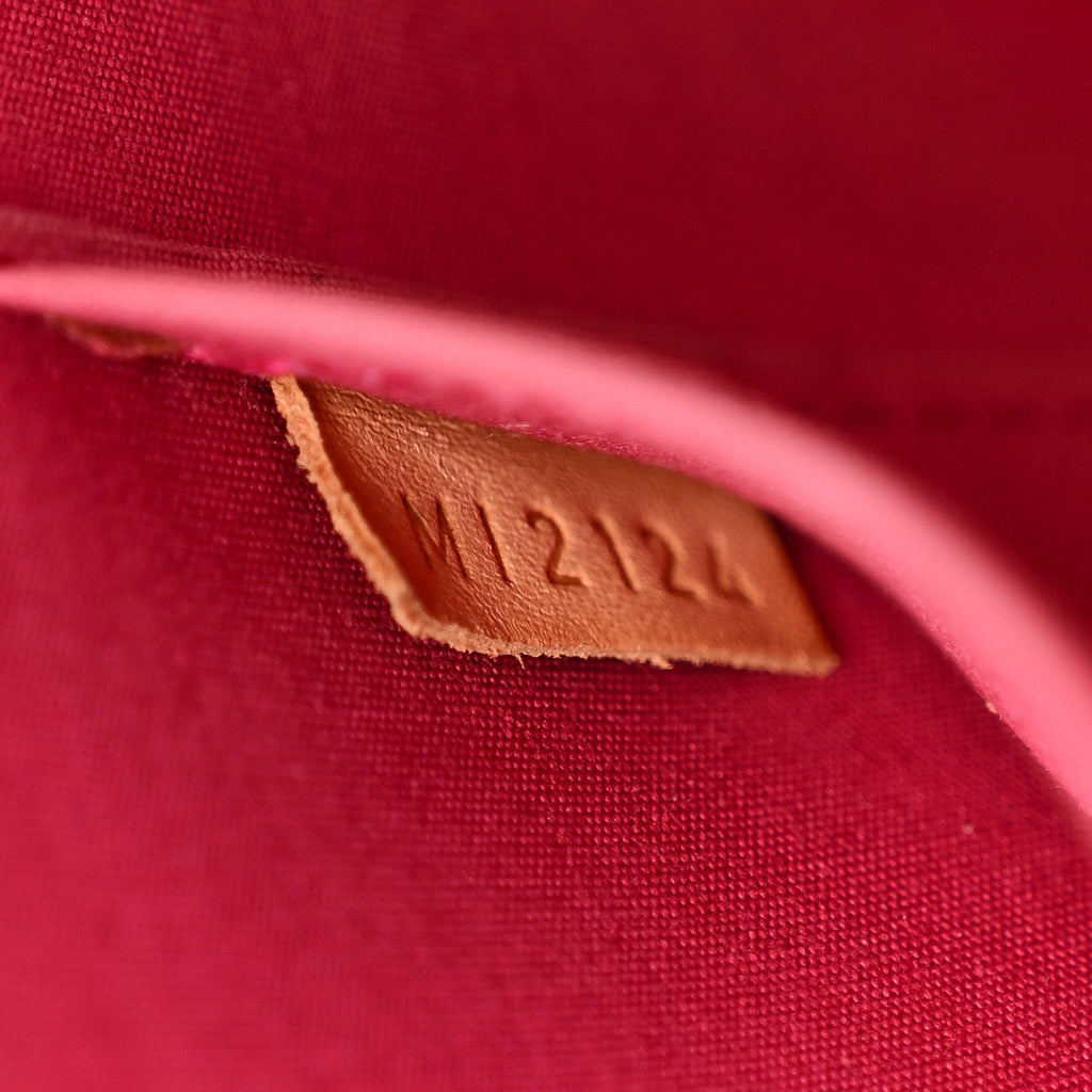 Louis Vuitton Vernis Alma BB Rose Indien