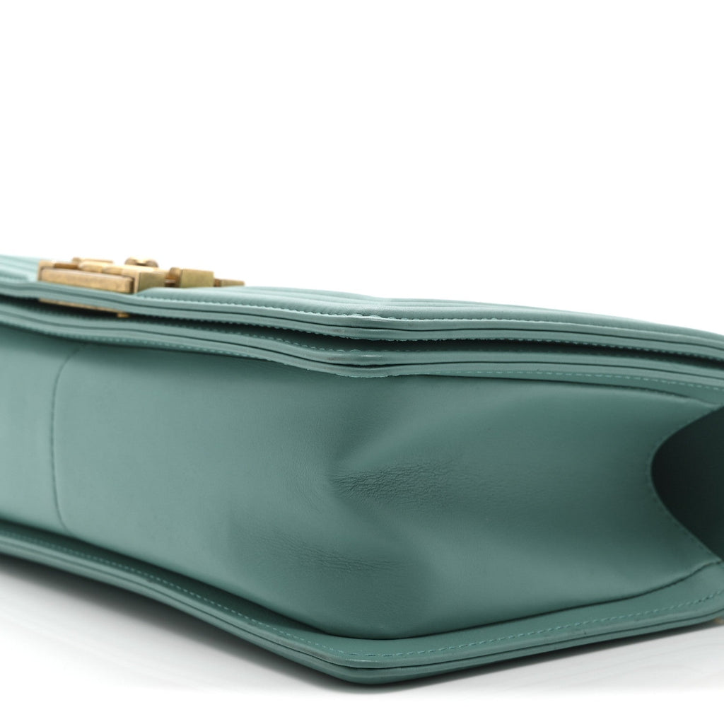 Chanel Lambskin Quilted Medium Boy Flap Green