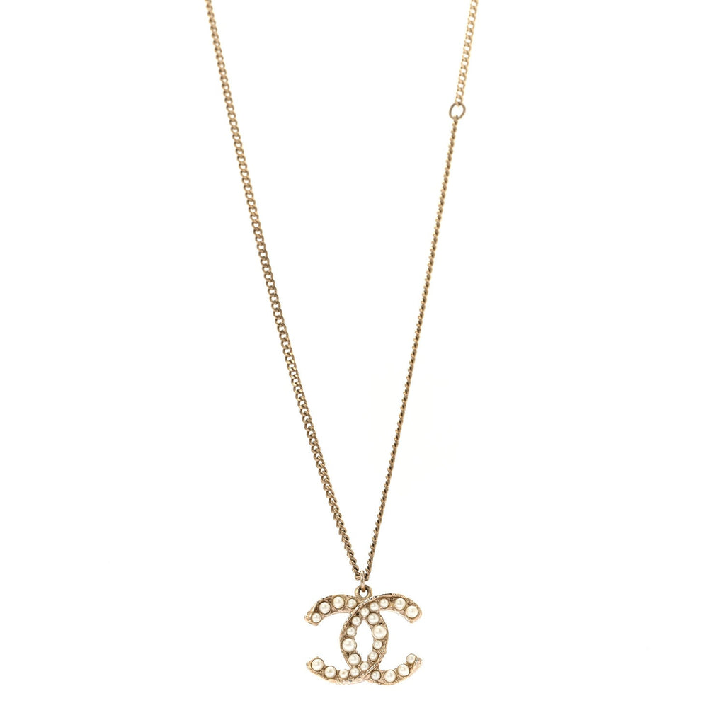 Pearl CC Pendant Necklace Light Gold