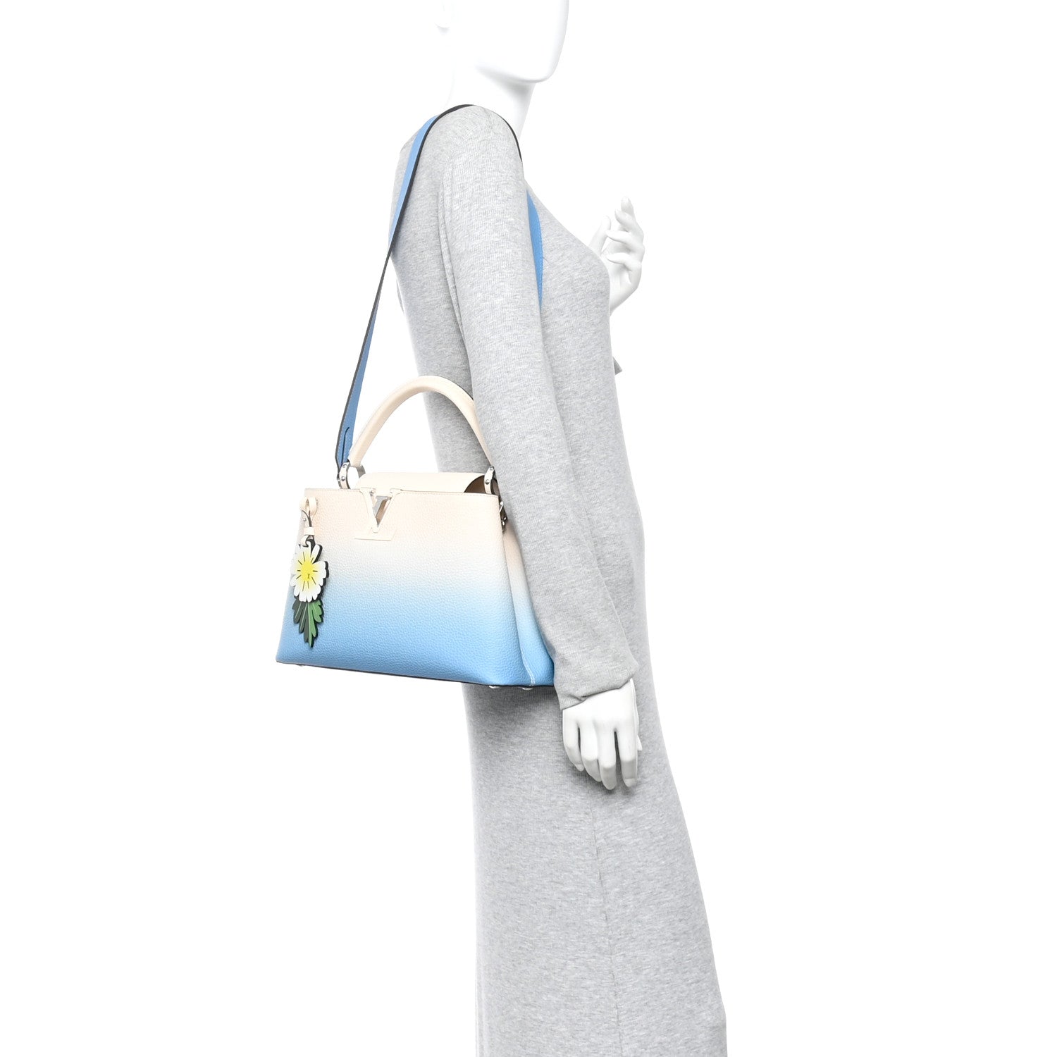 Louis Vuitton Taurillon Capucines MM Gradient Blue