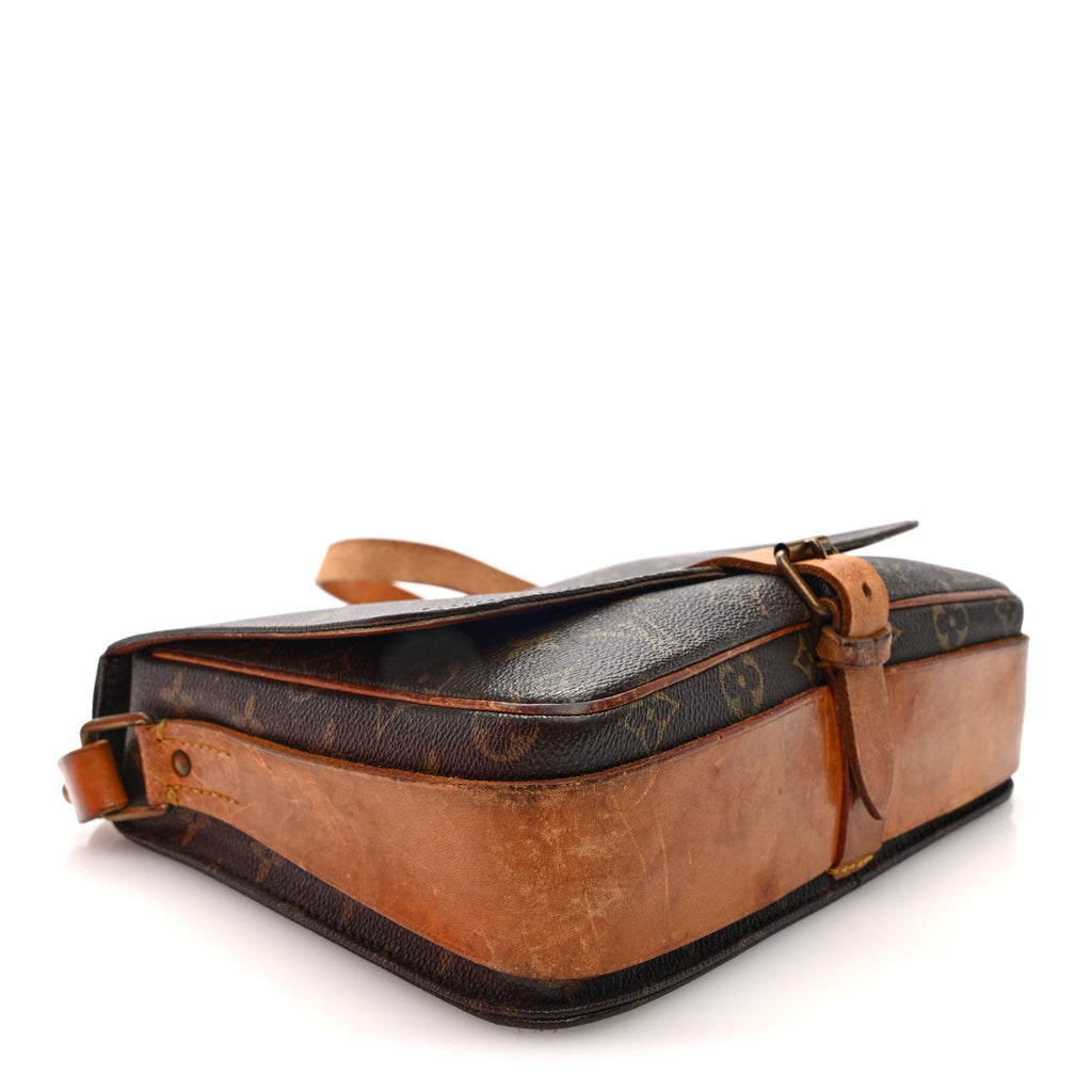 Louis Vuitton Monogram Cartouchiere 26