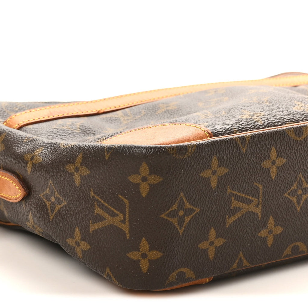 Louis Vuitton Monogram Trocadero 30