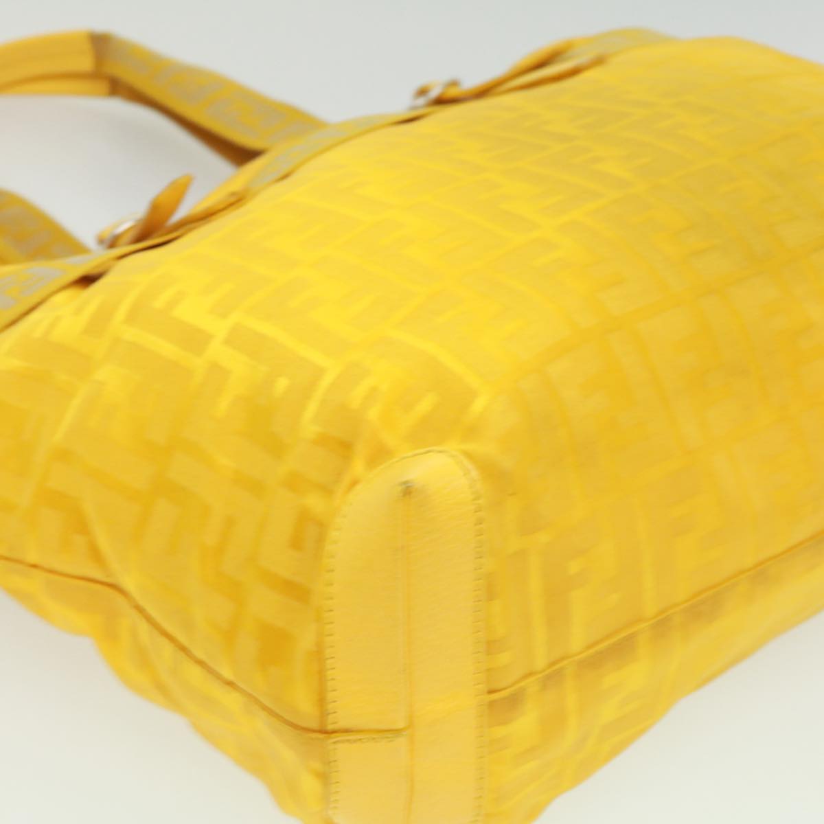 FENDI Zucca Canvas Tote Bag Nylon Yellow Auth bs2911
