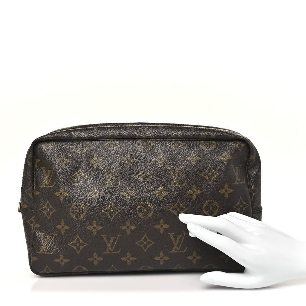 Louis Vuitton Monogram Trousse Toilette 28