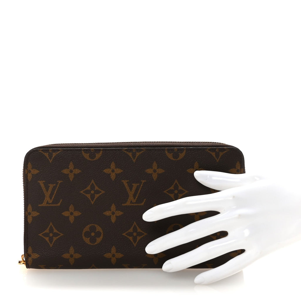 Louis Vuitton Monogram Zippy Organizer Wallet
