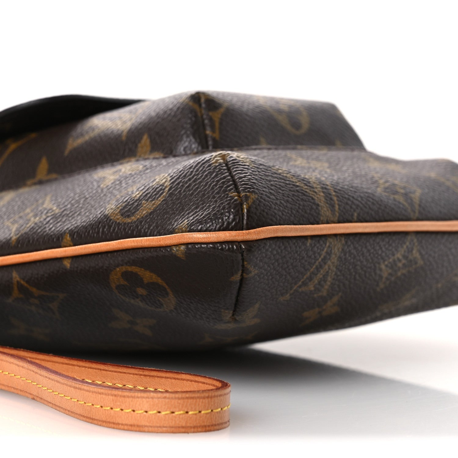Louis Vuitton Monogram Partition Wristlet