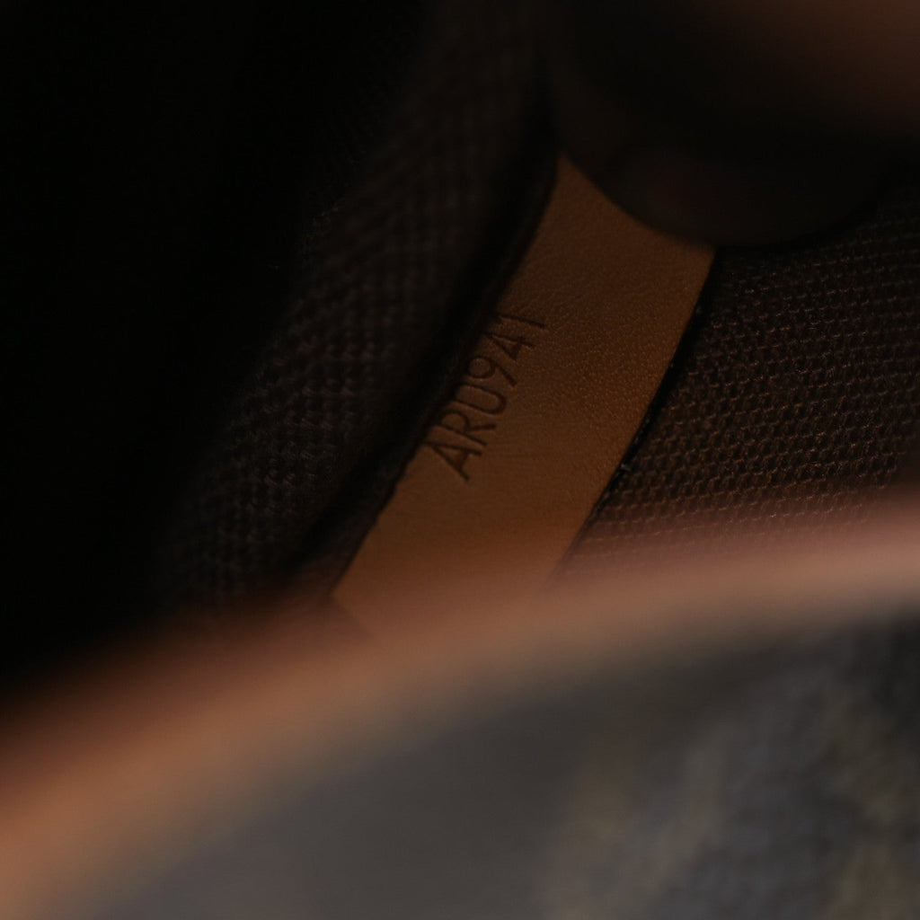 Louis Vuitton Monogram Saumur 30