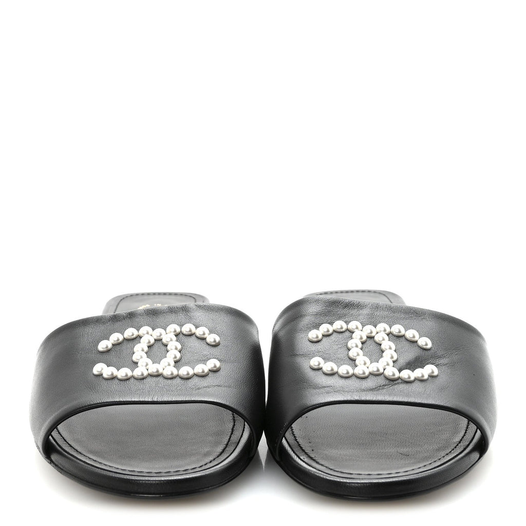 Lambskin Pearl CC Sandals 40.5 Black